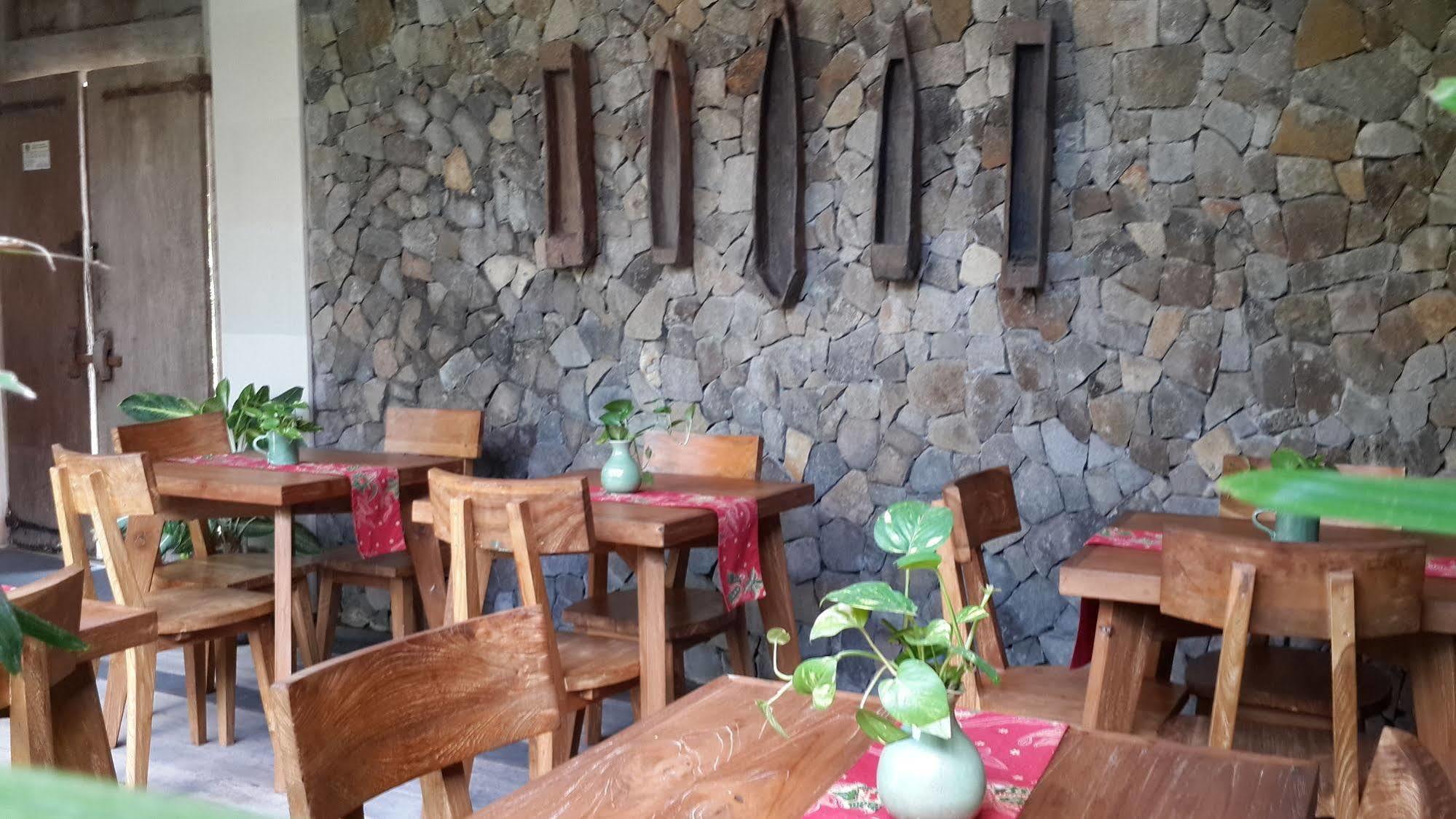 乌玛卡兰酒店 庫塔 外观 照片